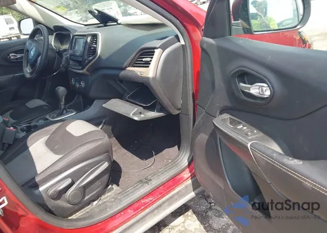 2017 Jeep Cherokee Sport Fwd из США, поврежденный, VIN 1C4PJLAB1HW541595